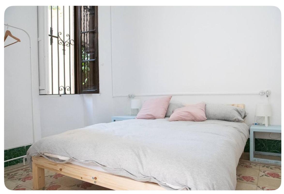 Habitacion Con Bano Privado 1 Cama De Matrimonio Valencia Buitenkant foto